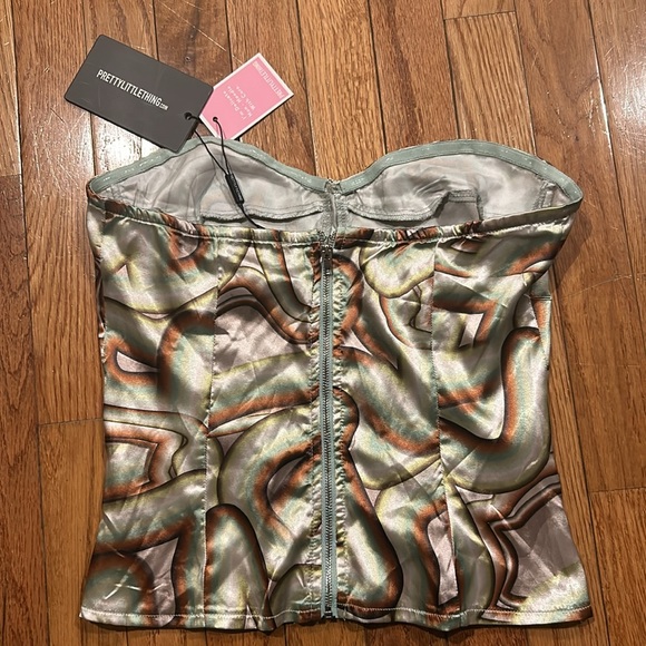 Prettylittlething Sage Green Abstract Print Satin Corset - Picture 2 of 5